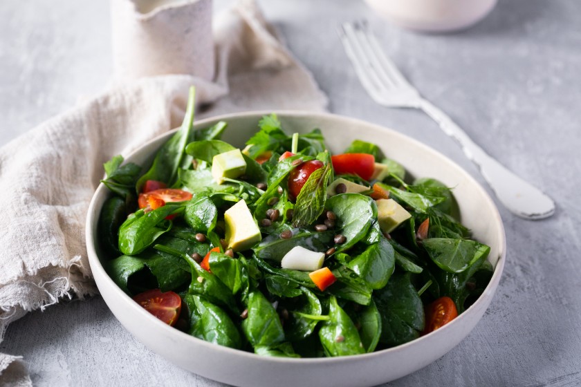 Salad with Baby Spinach Leaves with lentils, cherry tomatoes and avocado