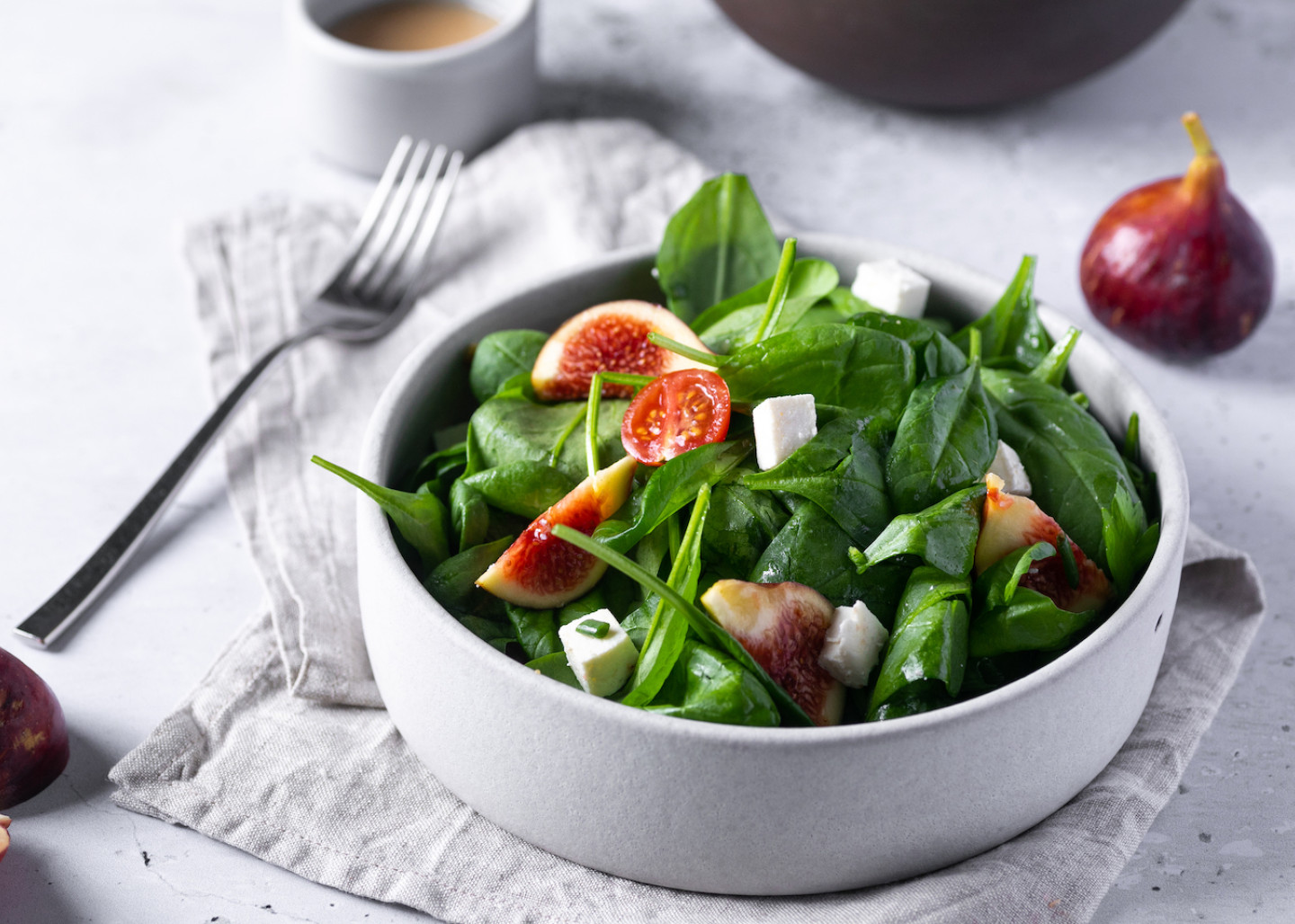 Salad with Baby Spinach Leaves, dry cream cheese (katiki) and figs
