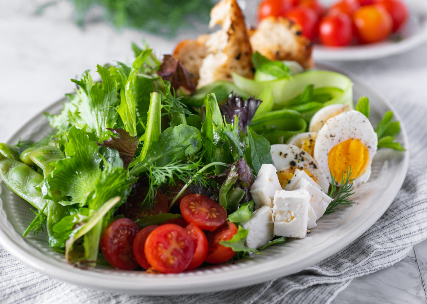Tragani salad with feta cheese and green beans